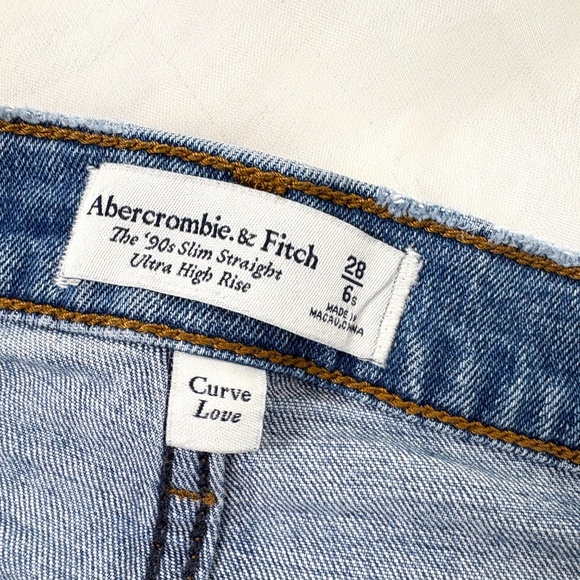 AF 90’s Slim Straight Ultra High Rise Curve Love Jeans Abercrombie & Fitch 6 - Picture 4 of 5